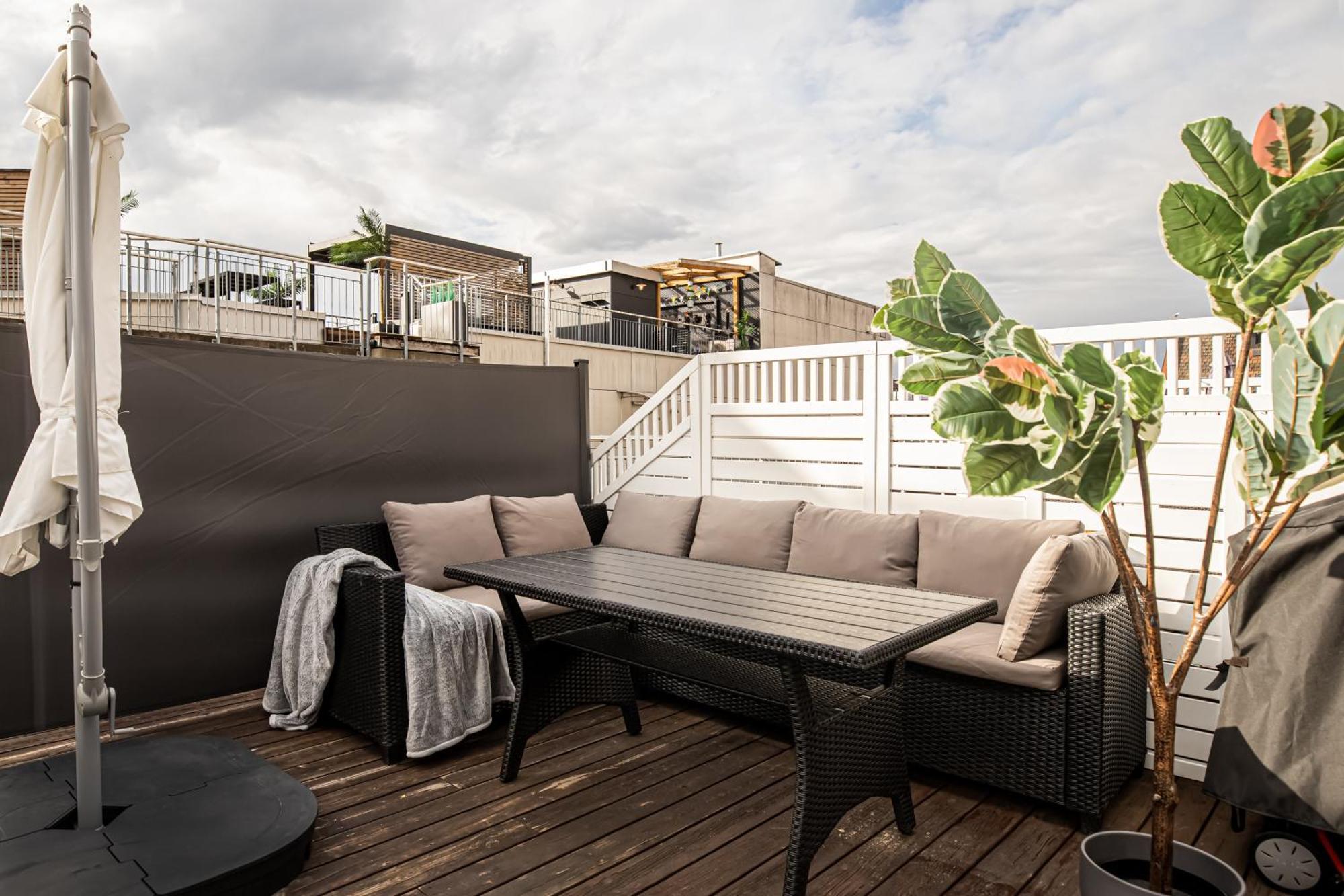Ultracentral Duplex With Private Rooftop Terrace Oslo Eksteriør billede